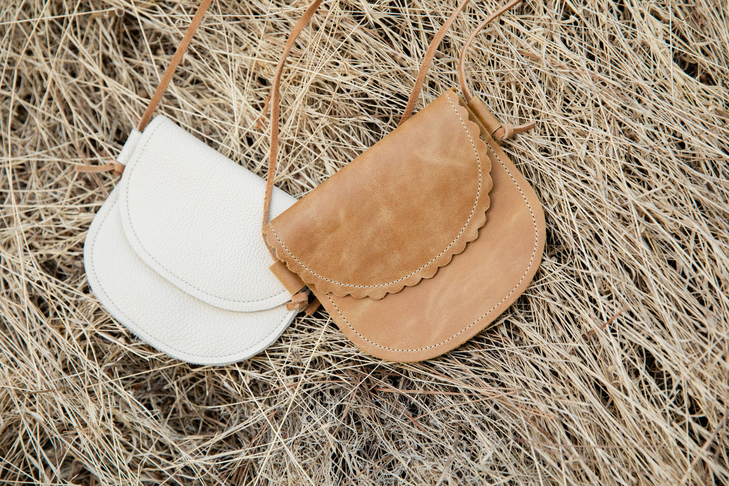 Scalloped Leather Little Girl Purse in Butterscotch