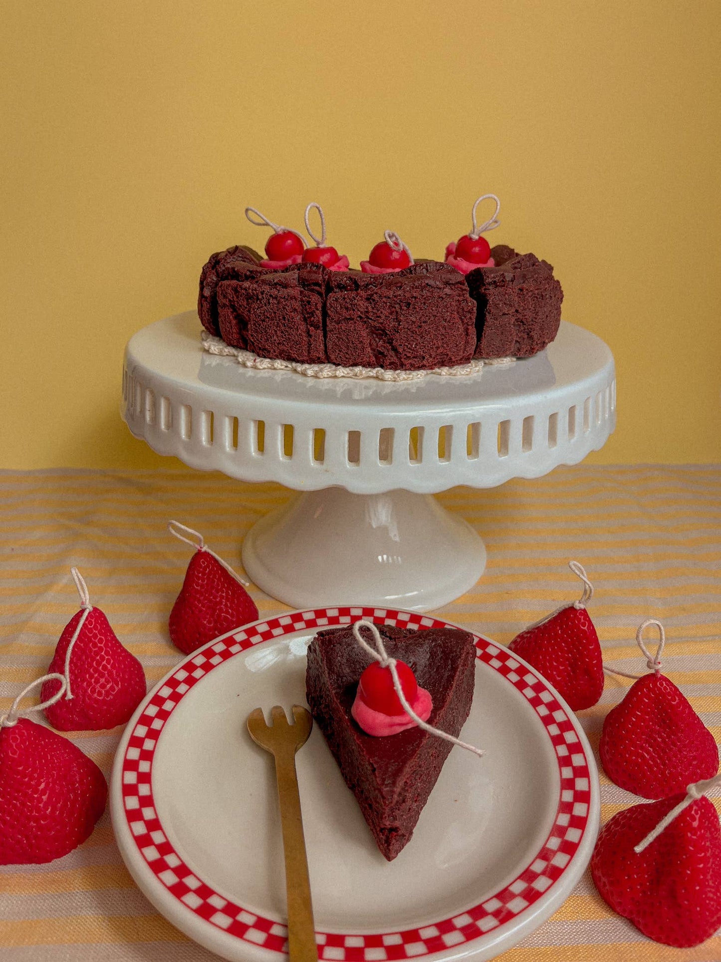 Chocolate Cake Candle