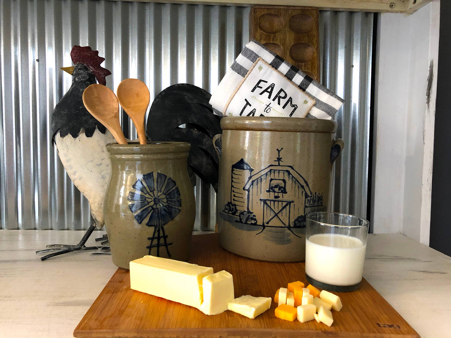 1/2 Gallon Crock with Barn