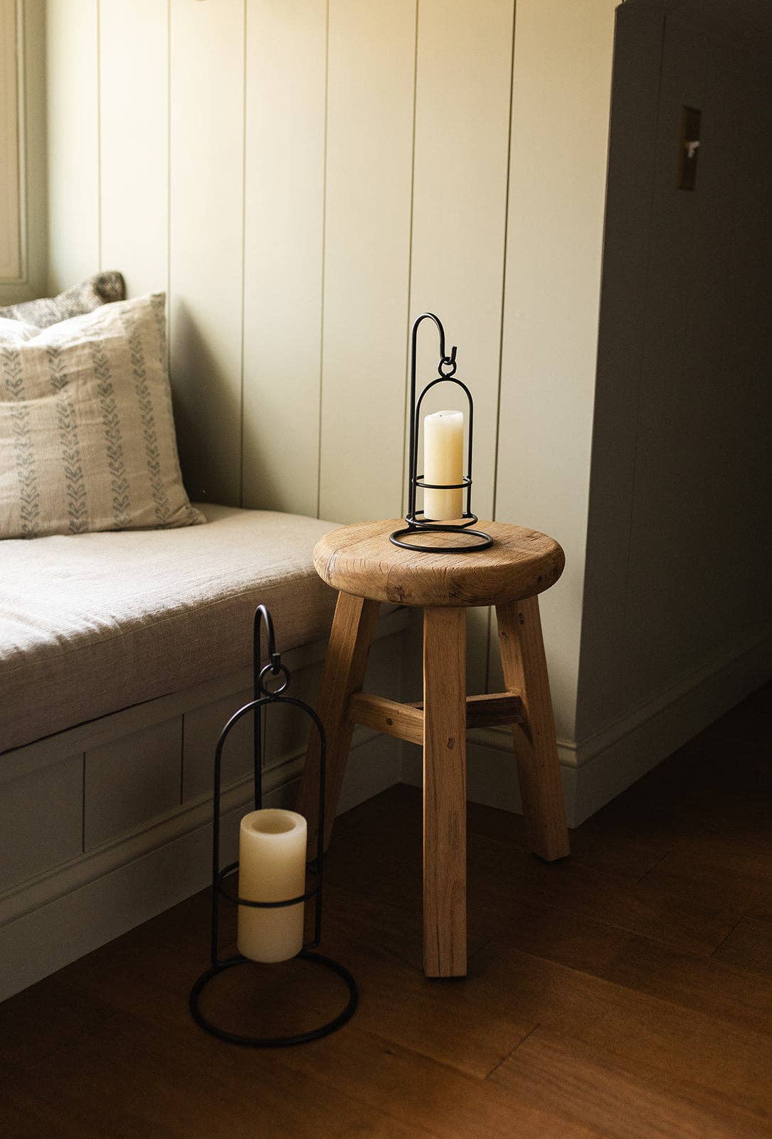Candle Holder w/ Hanging Hook